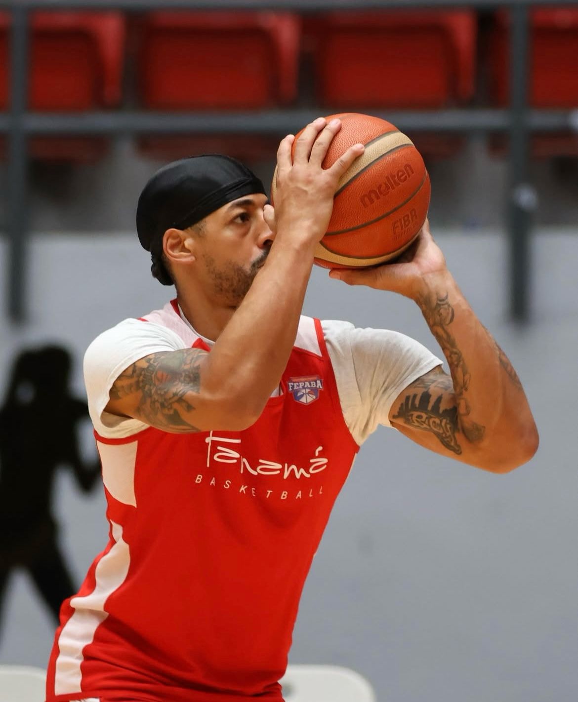 Gaskins é convocado para as Eliminatórias da AmeriCup 2025 e enfrenta Brasil e Paraguai pelo Panamá